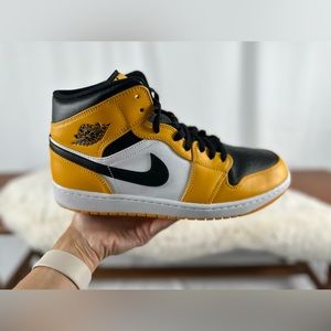 Nike Air Jordan 1 Mid Shoes | Taxi Yellow | Size M 12 / W 13.5